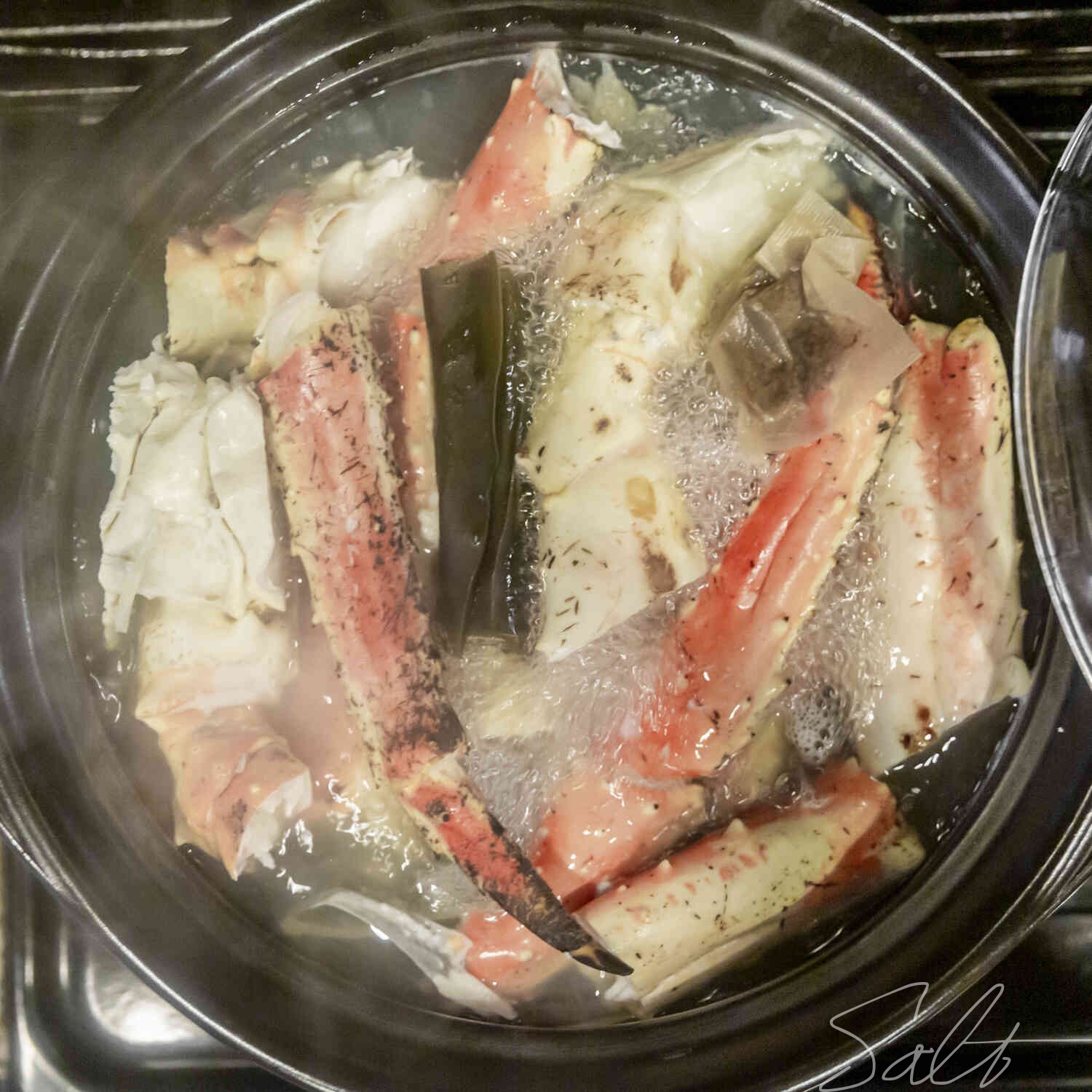 Japanese Winter Dish Crab Hot Pot & Porridge Salt Harvest Creatives